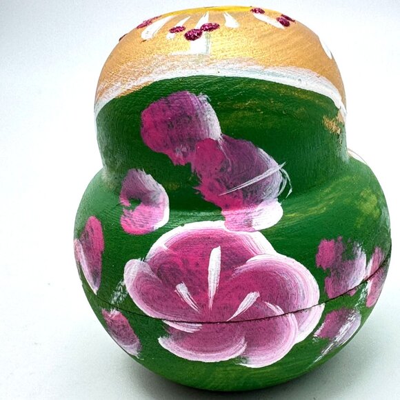 Hand-Painted Russian Matryoshka 4-Piece Wood Nesting Dolls Set Floral Design - Picture 9 of 15